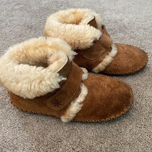 Ll bean toddler wicked good slippers Sz 9-10
